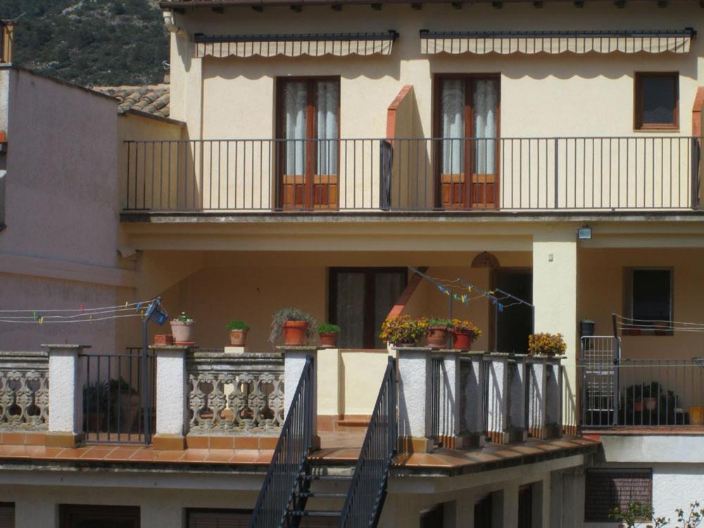 Fonda Urquizu Hotel Beceite Buitenkant foto
